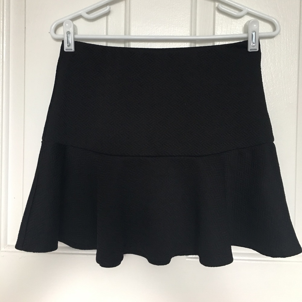 3/$12💜Fishtail Mini Skirt